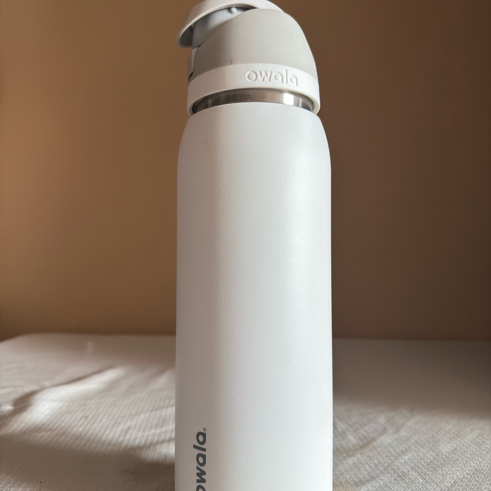 Owala White Stainless Steel Water Bottle